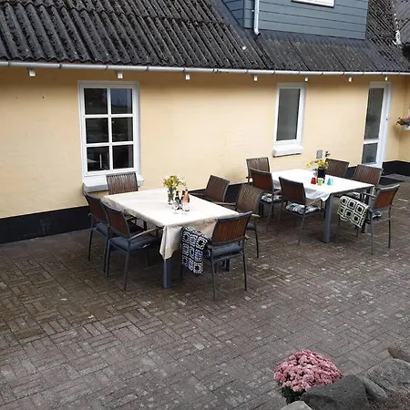 Skont Hus, Med 8 Sovepladser * Sæby